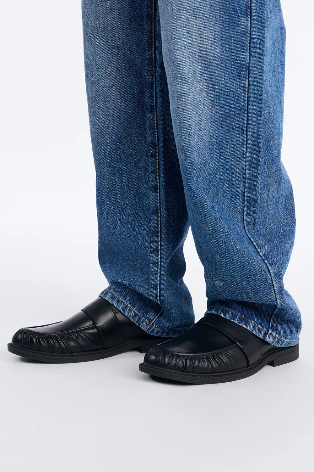 Fashion novaMEN -Ruched Toe Faux Leather Slip On Loafer - Black