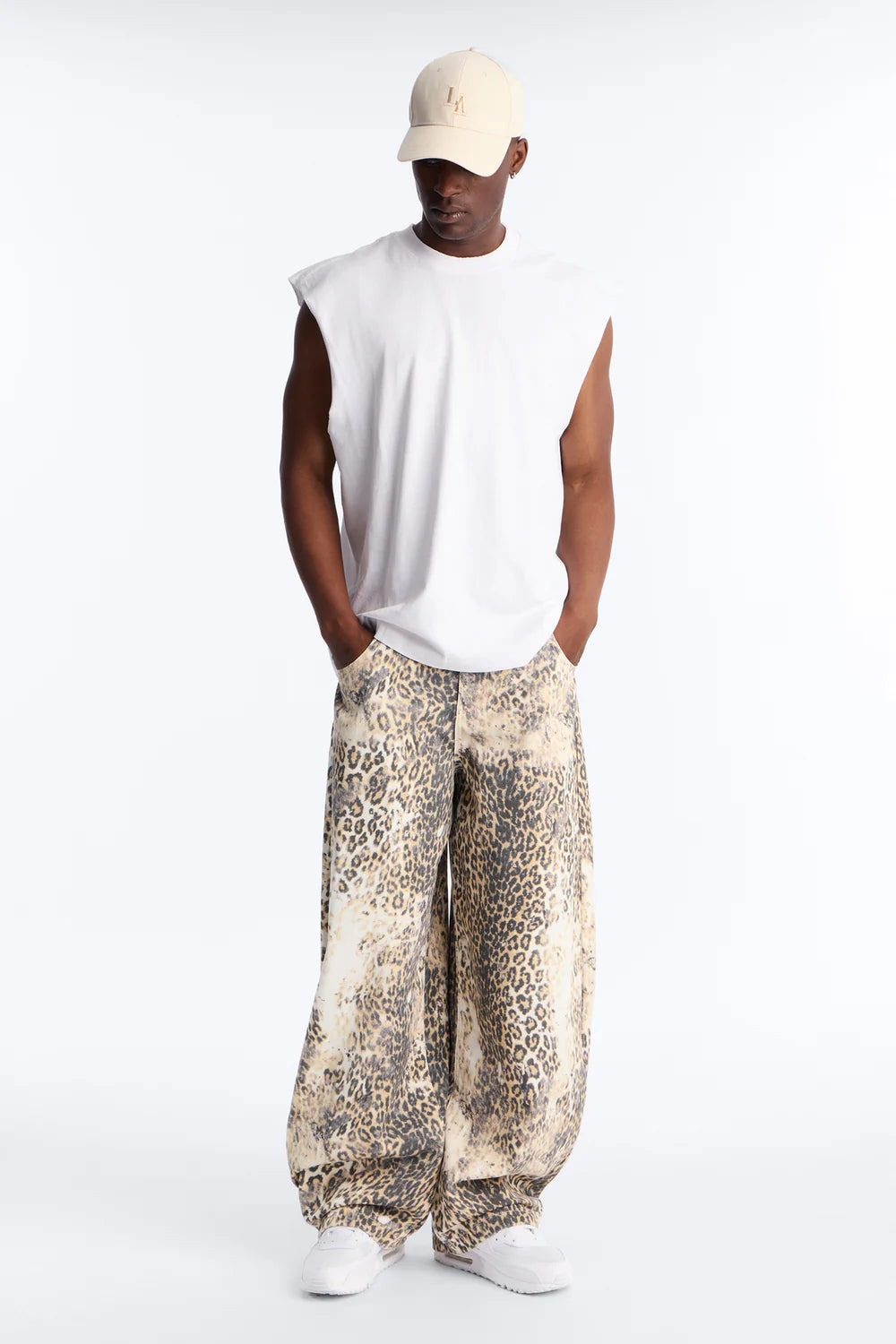 Fashion novaMEN-Soho Barrel Jean - Leopard