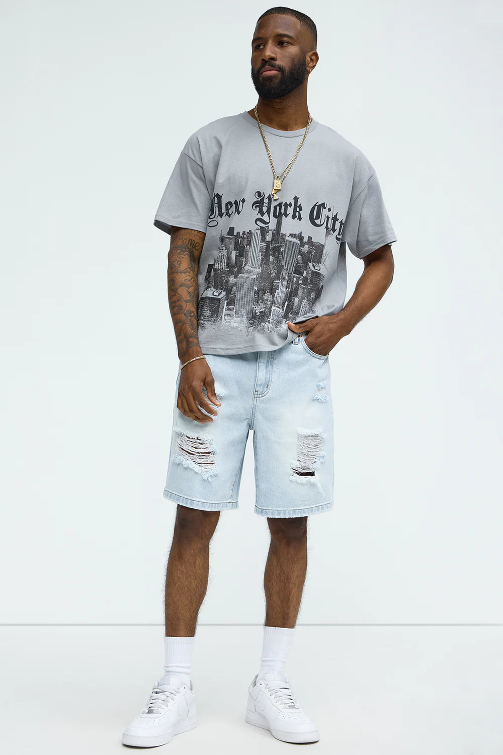 Fashion novaMEN-Distressed Relaxed Denim Shorts - Light Blue Wash