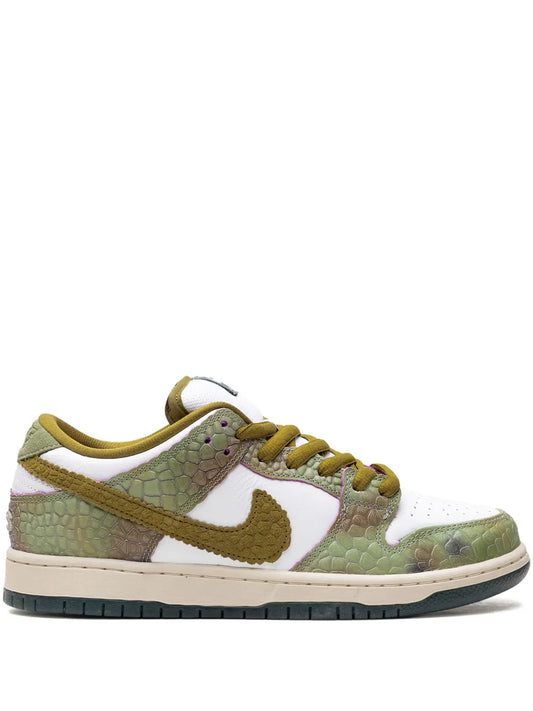Nike x Alexis Sablone SB Dunk Low Pro "Chameleon" sneakers